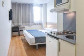 Гостиница Vértice Roomspace  Мадрид